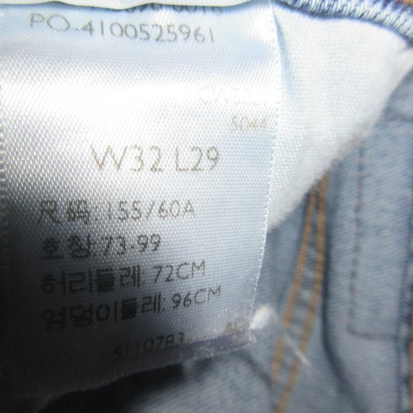 NWT  Levi Strauss & Co. San Francisco  Men's Straight Fit Jeans 32x29 - Picture 12 of 12